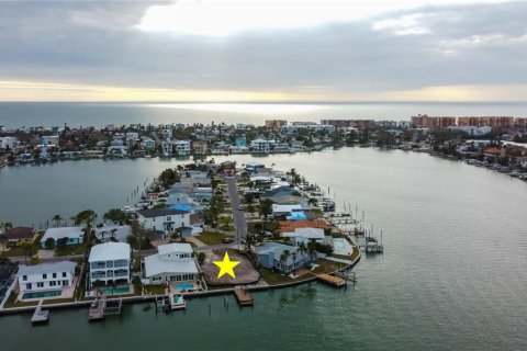 Terreno en venta en Redington Beach, Florida № 1561251 - foto 5