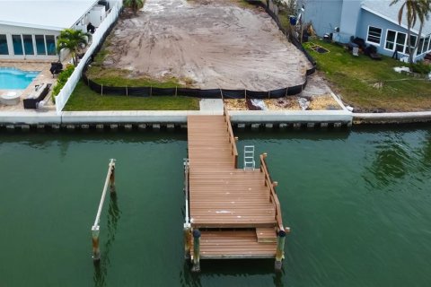 Terreno en venta en Redington Beach, Florida № 1561251 - foto 8