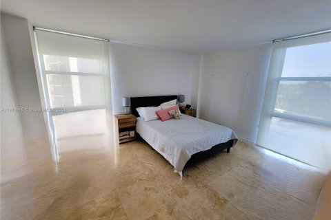 Condominio en venta en Aventura, Florida, 2 dormitorios, 121.98 m2 № 1952212 - foto 11