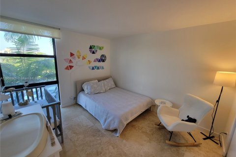 Condominio en venta en Aventura, Florida, 2 dormitorios, 121.98 m2 № 1952212 - foto 8