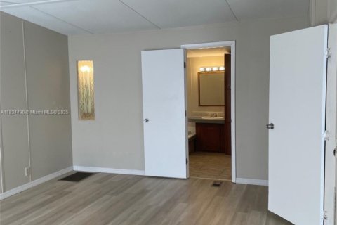 Appartement à louer à Lakeland, Floride: 4 chambres, 197.7 m2 № 1856947 - photo 7