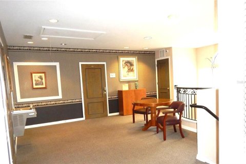 Propiedad comercial en alquiler en Gainesville, Florida, 552.03 m2 № 1680266 - foto 8