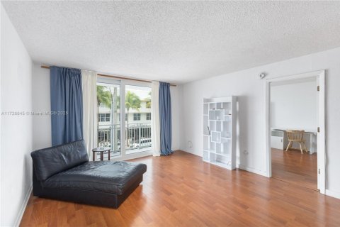Condominio en venta en Miami Beach, Florida, 1 dormitorio, 61.5 m2 № 1595649 - foto 14