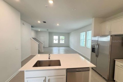 Villa ou maison à louer à Clermont, Floride: 4 chambres, 187.94 m2 № 2109470 - photo 8