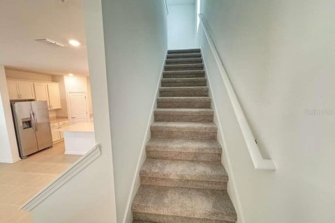 Villa ou maison à louer à Clermont, Floride: 4 chambres, 187.94 m2 № 2109470 - photo 12