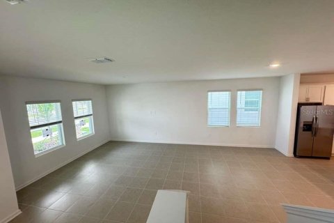 Villa ou maison à louer à Clermont, Floride: 4 chambres, 187.94 m2 № 2109470 - photo 5