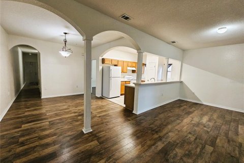 Villa ou maison à louer à Groveland, Floride: 2 chambres, 119.75 m2 № 2124303 - photo 10