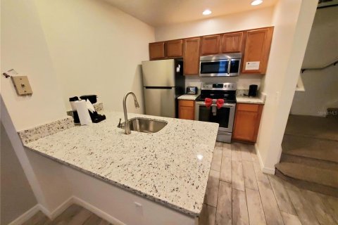 Condominio en alquiler en Kissimmee, Florida, 3 dormitorios, 120.4 m2 № 1816224 - foto 3