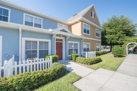 Condominio en alquiler en Kissimmee, Florida, 3 dormitorios, 120.4 m2 № 1816224 - foto 1