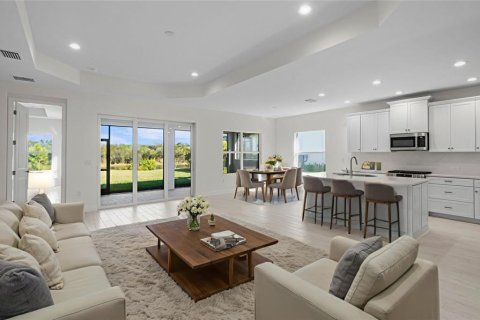 Villa ou maison à vendre à Fort Myers, Floride: 3 chambres, 191.75 m2 № 2226892 - photo 2
