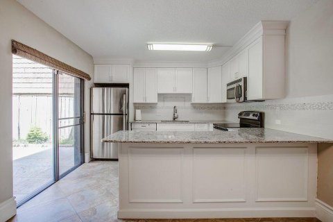 Townhouse in Palm Beach Gardens, Florida 2 bedrooms, 114.83 sq.m. № 2370070