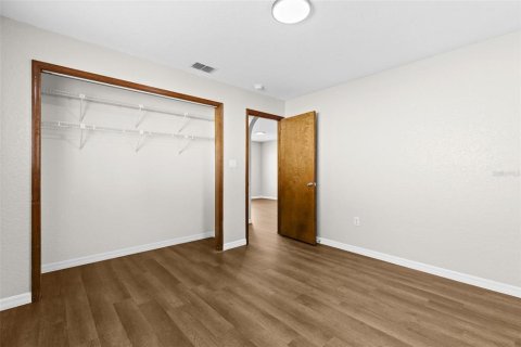 Casa en alquiler en Port Richey, Florida, 3 dormitorios, 167.78 m2 № 1910191 - foto 27