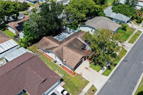 Casa en alquiler en Port Richey, Florida, 3 dormitorios, 167.78 m2 № 1910191 - foto 6