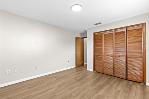 Casa en alquiler en Port Richey, Florida, 3 dormitorios, 167.78 m2 № 1910191 - foto 23