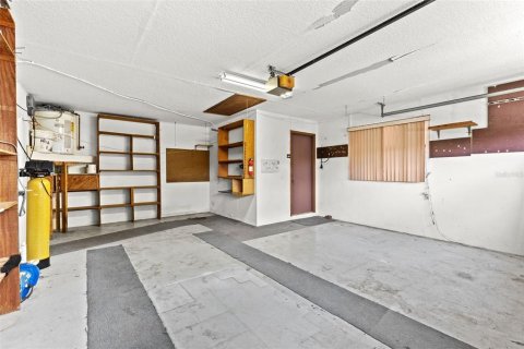 Casa en alquiler en Port Richey, Florida, 3 dormitorios, 167.78 m2 № 1910191 - foto 17