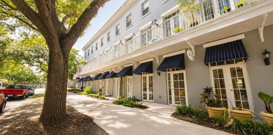 Condominio en Kissimmee, Florida, 2 dormitorios № 2216729