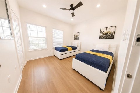 Condominio en venta en Kissimmee, Florida, 2 dormitorios, 126.35 m2 № 2216729 - foto 14