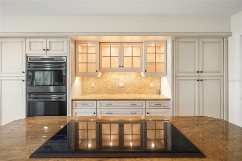 Villa ou maison à vendre à Bradenton, Floride: 3 chambres, 350.52 m2 № 2395661 - photo 17