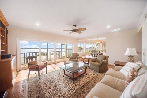 Villa ou maison à vendre à Bradenton, Floride: 3 chambres, 350.52 m2 № 2395661 - photo 12