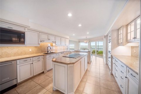 Villa ou maison à vendre à Bradenton, Floride: 3 chambres, 350.52 m2 № 2395661 - photo 16