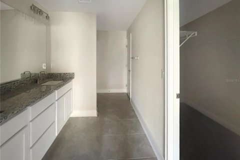 Casa en venta en Saint Cloud, Florida, 4 dormitorios, 223.43 m2 № 1873088 - foto 9