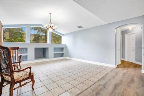 Villa ou maison à louer à Clermont, Floride: 4 chambres, 225.2 m2 № 2344622 - photo 8