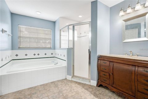 Villa ou maison à louer à Clermont, Floride: 4 chambres, 225.2 m2 № 2344622 - photo 12