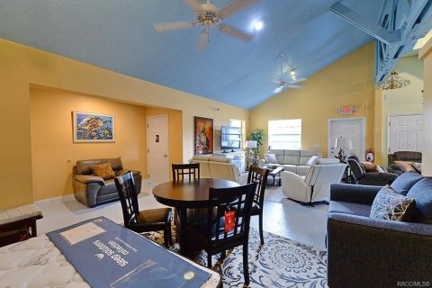 Propiedad comercial en venta en Homosassa, Florida, 430.97 m2 № 1816560 - foto 9