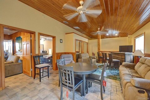 Propiedad comercial en venta en Homosassa, Florida, 430.97 m2 № 1816560 - foto 22