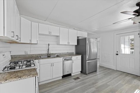 Casa en venta en Cedar Key, Florida, 2 dormitorios, 102.56 m2 № 1569532 - foto 14