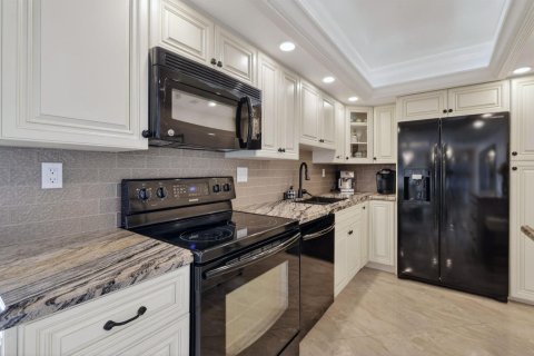 Condo in Jupiter, Florida, 2 bedrooms  № 2245553 - photo 18