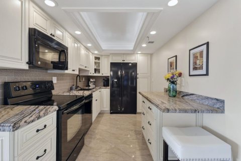 Condo in Jupiter, Florida, 2 bedrooms  № 2245553 - photo 16