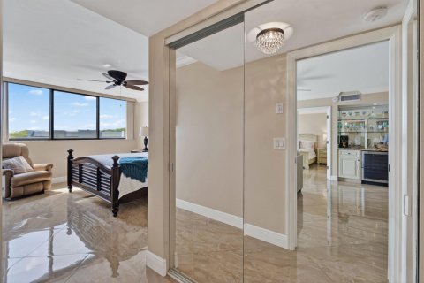 Condo in Jupiter, Florida, 2 bedrooms  № 2245553 - photo 22