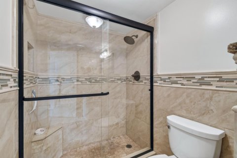 Condo in Jupiter, Florida, 2 bedrooms  № 2245553 - photo 28