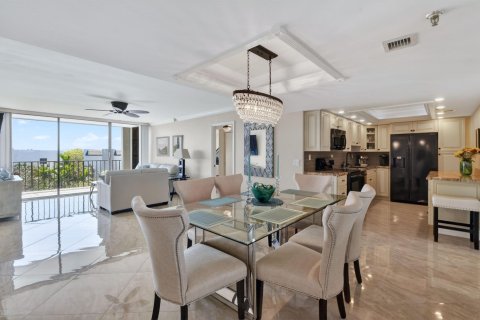 Condo in Jupiter, Florida, 2 bedrooms  № 2245553 - photo 7