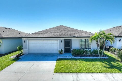 Villa ou maison à North Fort Myers, Floride 4 chambres, 171.87 m2 № 2099061