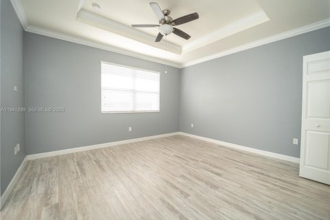 Villa ou maison à vendre à Homestead, Floride: 5 chambres, 201.6 m2 № 1998851 - photo 30