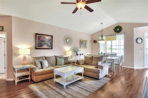 Condo in Lakeland, Florida, 3 bedrooms  № 1870372 - photo 11