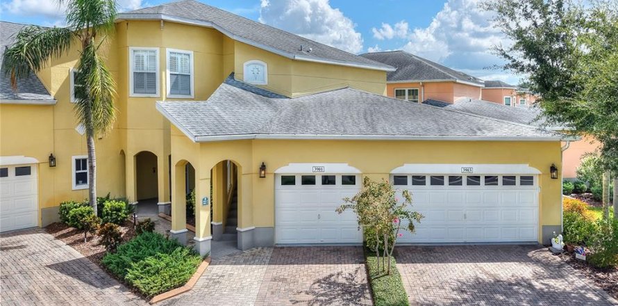 Condo in Lakeland, Florida, 3 bedrooms № 1870372