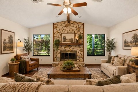Casa en venta en Spring Hill, Florida, 3 dormitorios, 192.31 m2 № 2420288 - foto 4