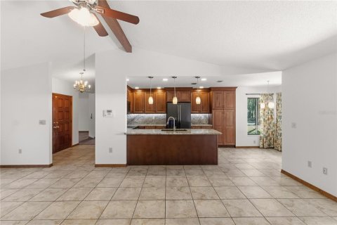 Casa en venta en Spring Hill, Florida, 3 dormitorios, 192.31 m2 № 2420288 - foto 20