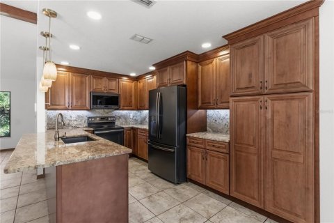 Casa en venta en Spring Hill, Florida, 3 dormitorios, 192.31 m2 № 2420288 - foto 22