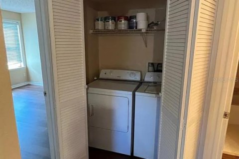 Condo in Winter Park, Florida, 1 bedroom № 2403682 - photo 9