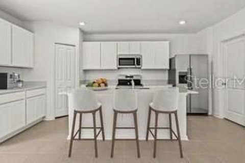 Casa en alquiler en Lake Alfred, Florida, 5 dormitorios, 205.41 m2 № 1906777 - foto 5