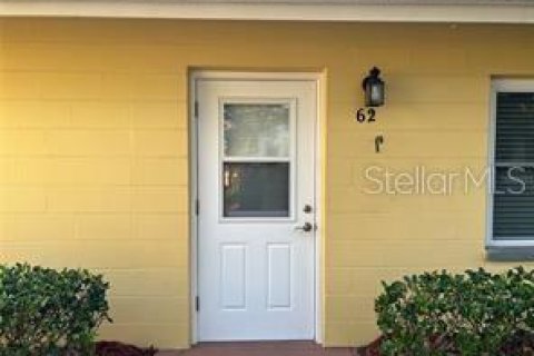 Condo in Sun City Center, Florida, 2 bedrooms  № 1560658 - photo 3