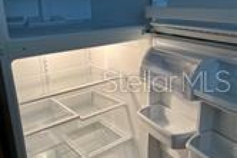 Condo in Sun City Center, Florida, 2 bedrooms  № 1560658 - photo 8