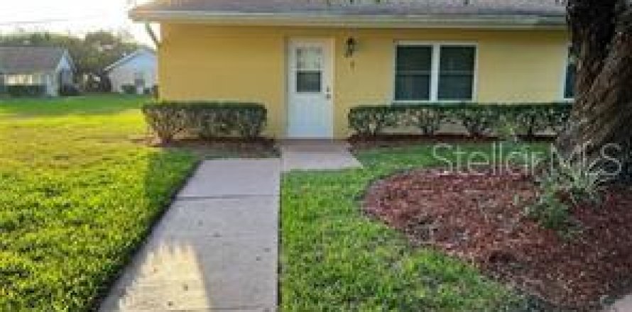 Condo in Sun City Center, Florida, 2 bedrooms  № 1560658