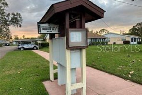 Condo in Sun City Center, Florida, 2 bedrooms  № 1560658 - photo 30