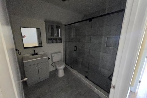 Villa ou maison à vendre à Deltona, Floride: 3 chambres, 137.68 m2 № 1819593 - photo 18