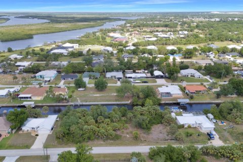 Land in Punta Gorda, Florida № 1985632 - photo 8